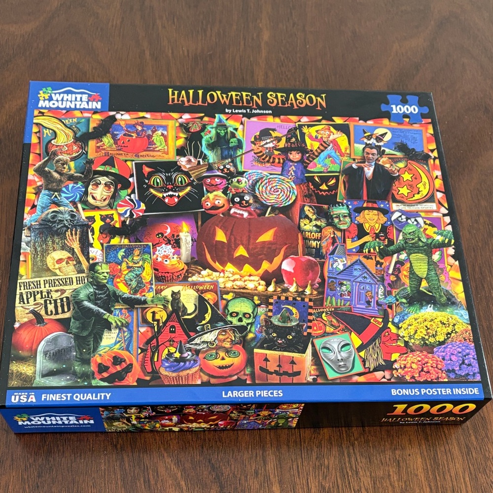 White Mountain Halloween Season 1000-Piece Puzzle